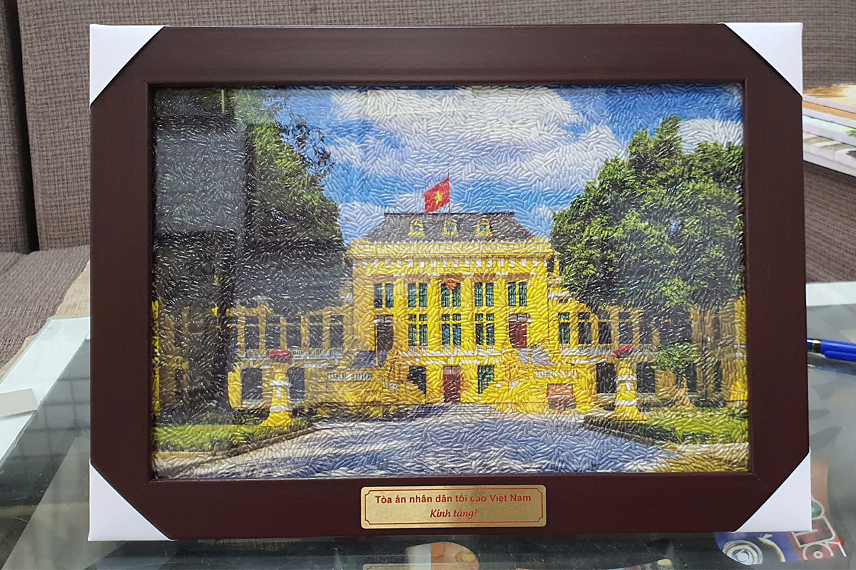 Tranh-gạo-quà-tặng (3)