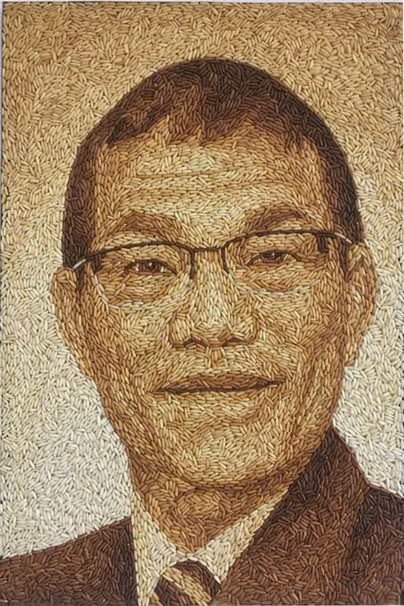 Tranh-gao-rang-chan-dung